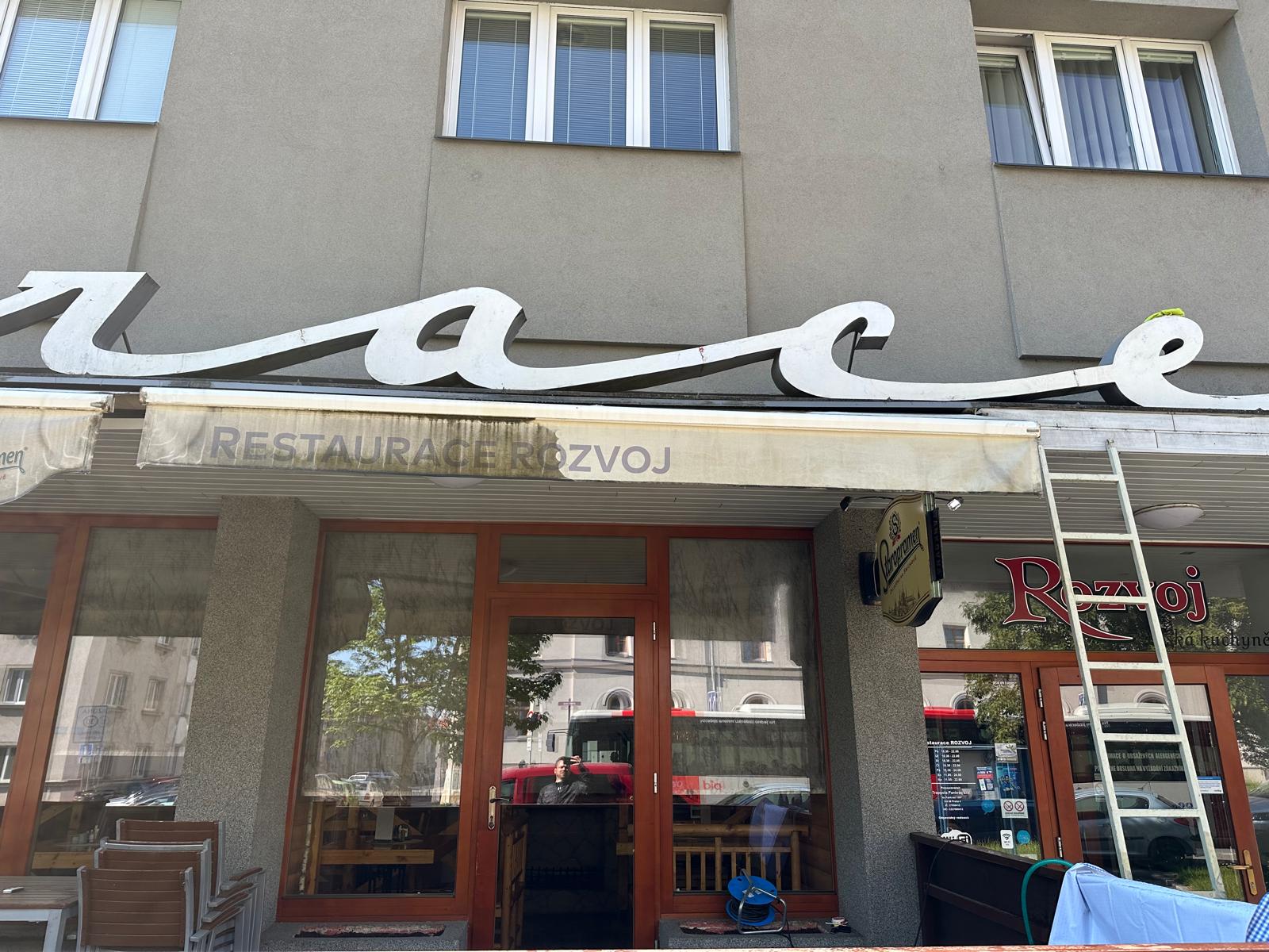 Restaurace